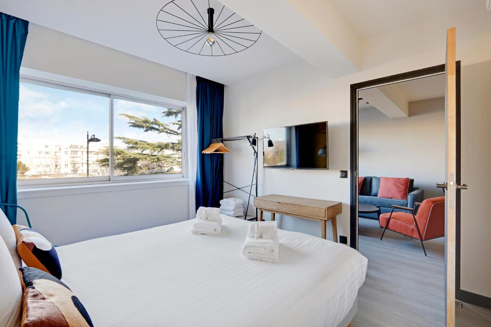 North Paris Suite Luaran gambar