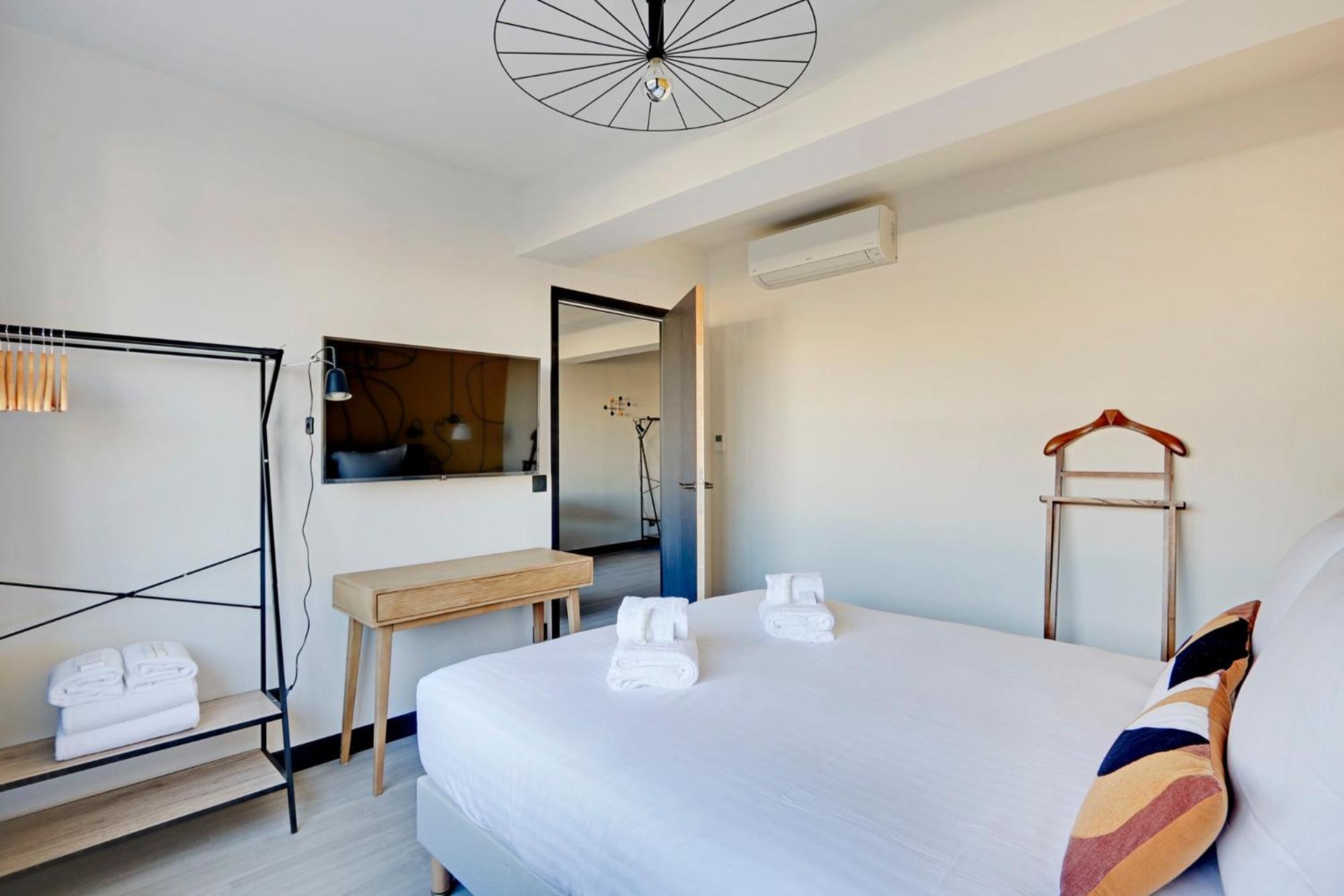 North Paris Suite Luaran gambar